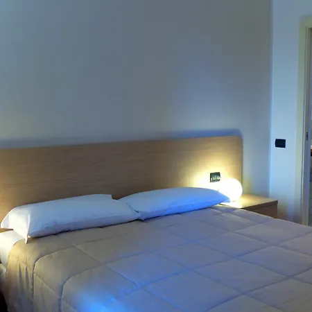 Mercury Boutique فندق SantʼAntìoco