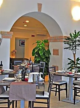 Mercury Boutique 4*
