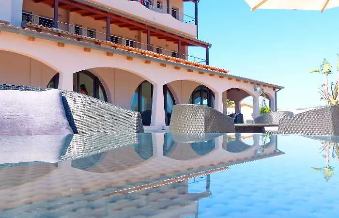 Mercury Boutique SantʼAntìoco