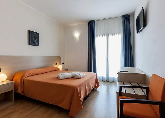 Hotel Mercury Boutique 4*